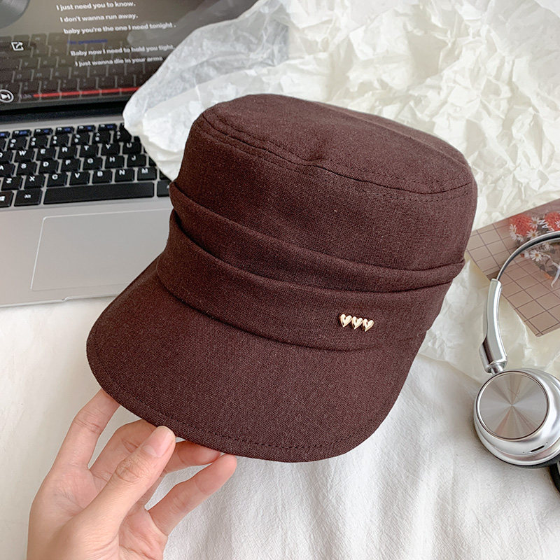 New Pleated Heart-Shaped Equestrian Hat for Women, Spring Versatile Newsboy Cap That Makes the Face Look Smaller, Retro Fashion Cotton and Linen Baseball Cap