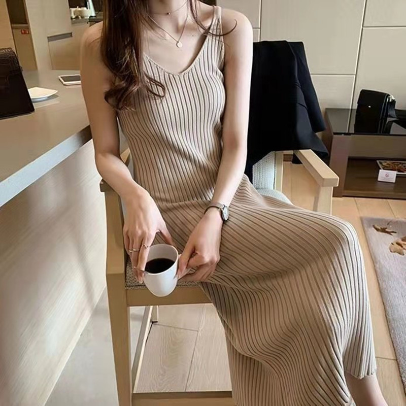 2026 New Style Suspender Dress, Spring and Autumn Elegant Slim-Fit Knit Tank Dress, Mid-Length Black Inner Layering Dress