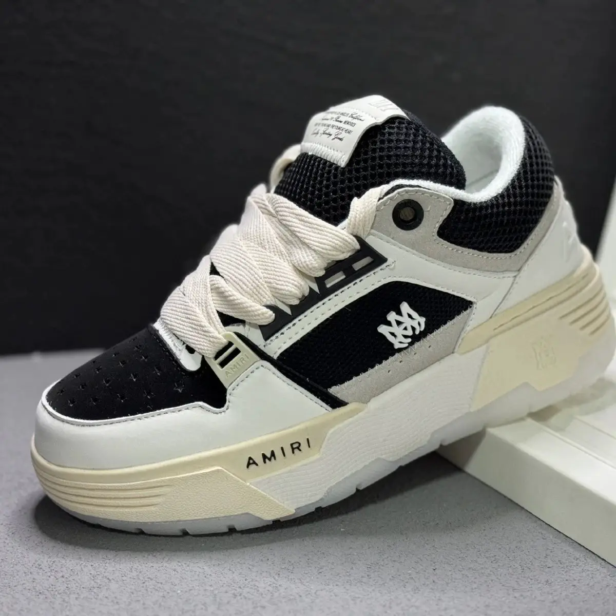 Am*r* MA-1 Sneakers