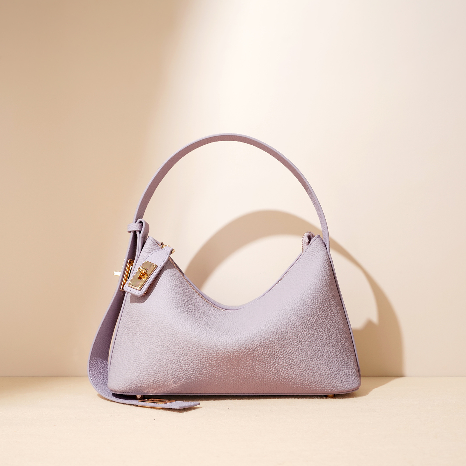 2026 Spring High-End Niche Design Togo Cowhide Handbag, Premium Underarm Shoulder Bag, Genuine Leather Pillow Bag for Women
