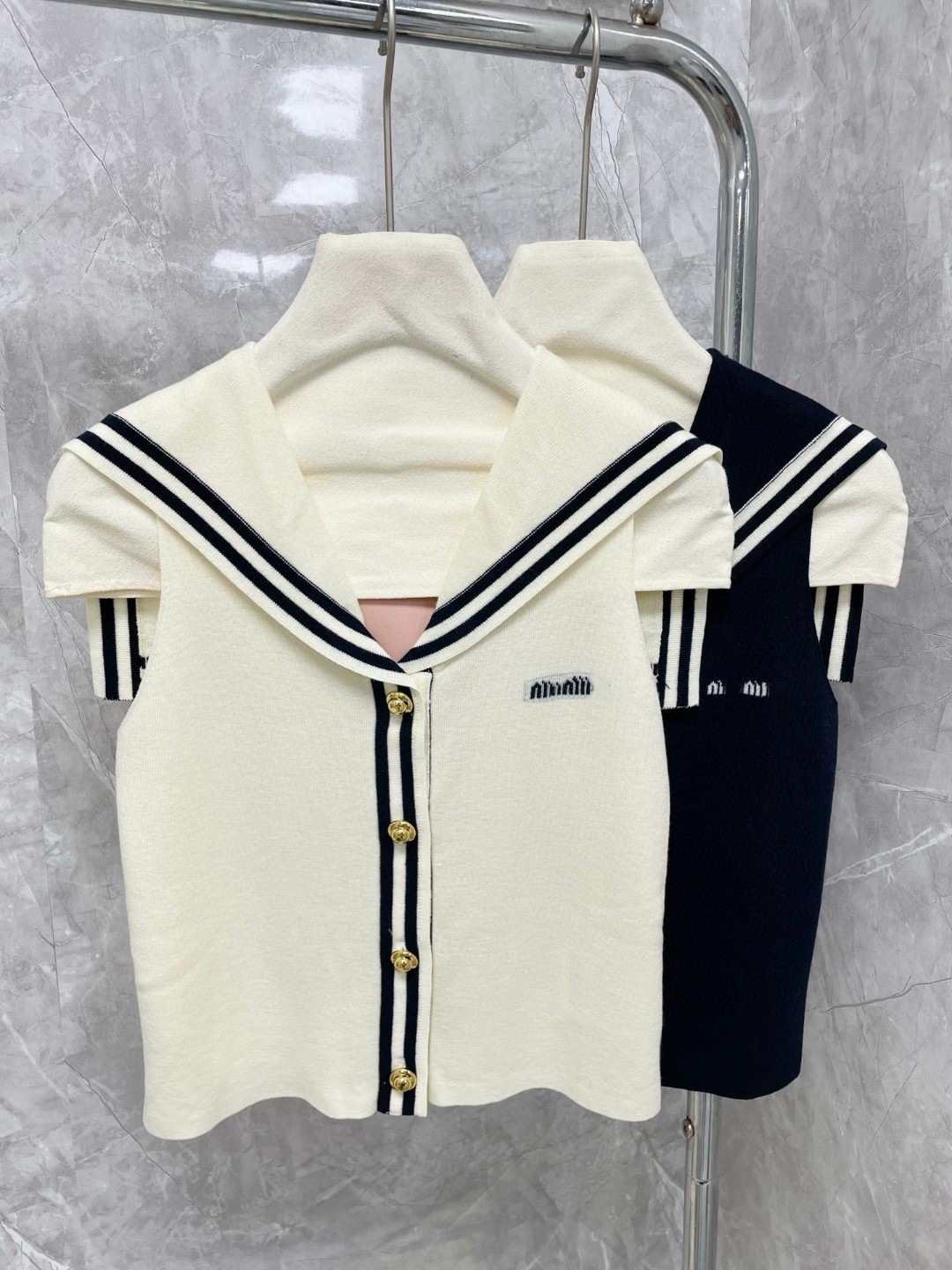 Haute Couture Meow Series 25 Summer New Age-Reducing Fashion Temperament College Style Contrast Color Navy Collar Knitted Cardigan Vest for Women