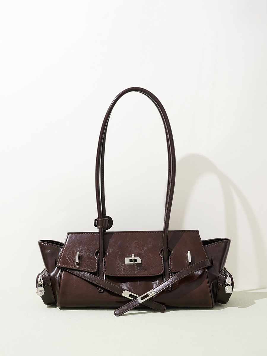 Cross-Border New Style Motorcycle Bag, Simple Large-Capacity Baguette Bag with a High-End Feel, Fashionable Genuine Leather Niche Design Shoulder Bag