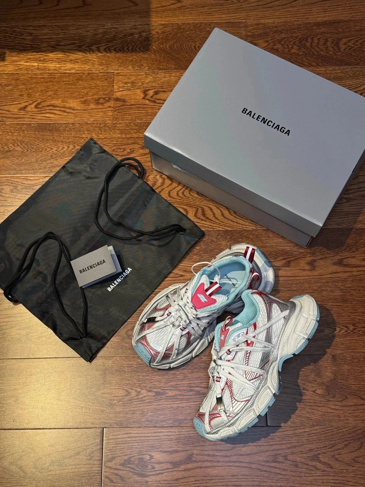 Balenciaga 3XL