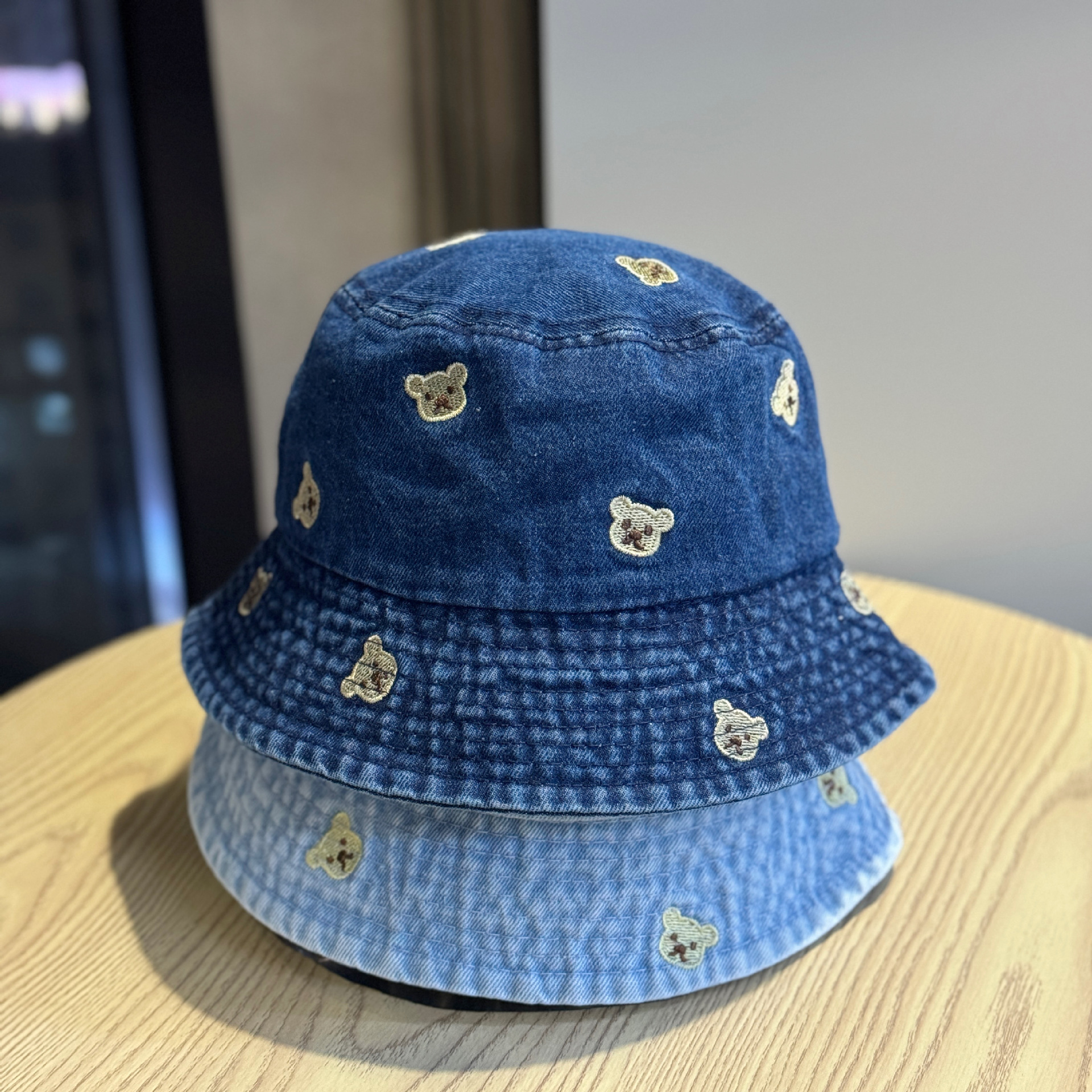 Cute Cartoon Spring and Autumn Embroidered Bear Denim Fisherman Hat for Men and Women, Casual Versatile Sun Hat, Sun Protection Hat
