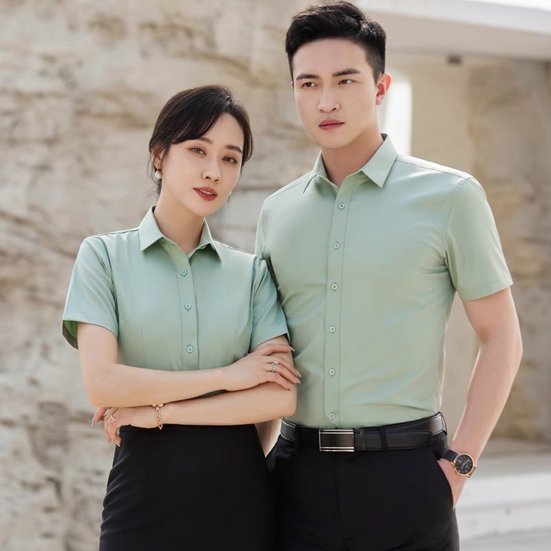 Professional Light Green Short-Sleeved Shirts for Men and Women, Business Formal Wear, Insurance Sales Uniforms, No-Iron Breathable Shirts for Work