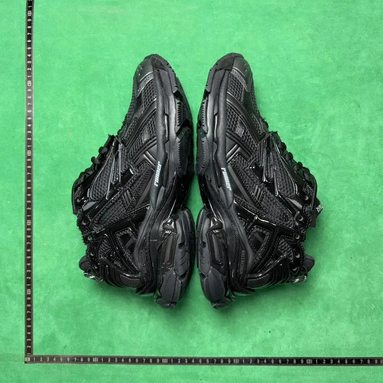 Balenciaga Runner Black