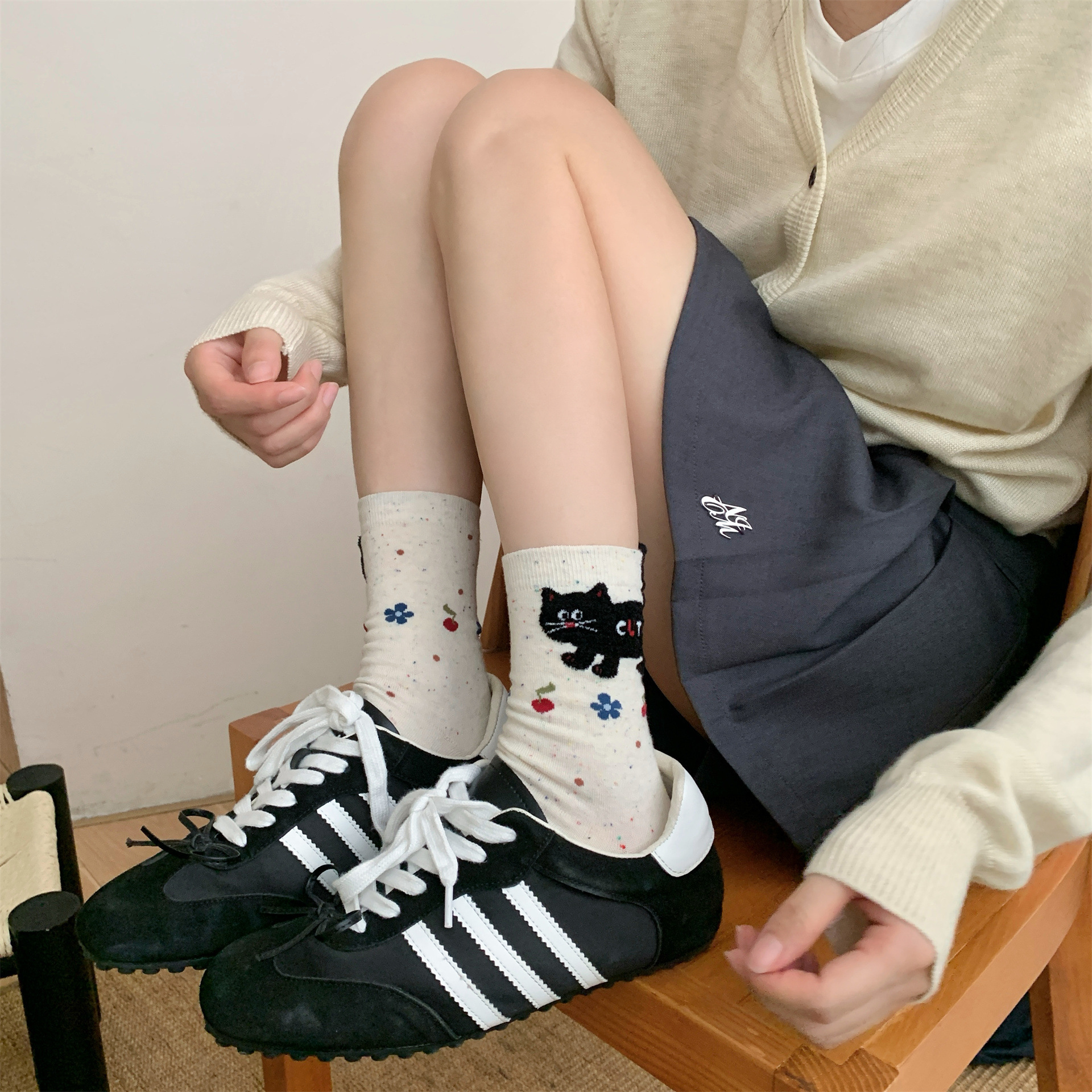 Early Spring New Original Socks, Seamless Women's Socks, Korean Style Ins-Style 3D Tail Cat Cartoon Women's Mid-Tube Trendy Socks