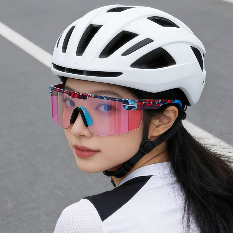 European and American Foreign Trade New Style European and American Personalized Sports Sunglasses for Men and Women, Windproof Glasses, Outdoor Cycling Sunglasses