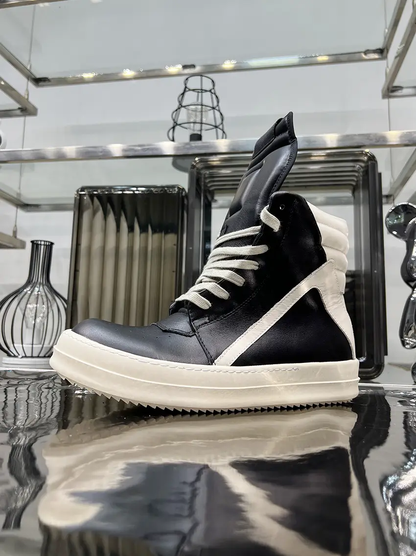 High-Bottom Version Round Owens High-Top Shoes Men's Genuine Leather Black and White Inverted Triangle Thick-Soled High Street Big-Toe Sneakers