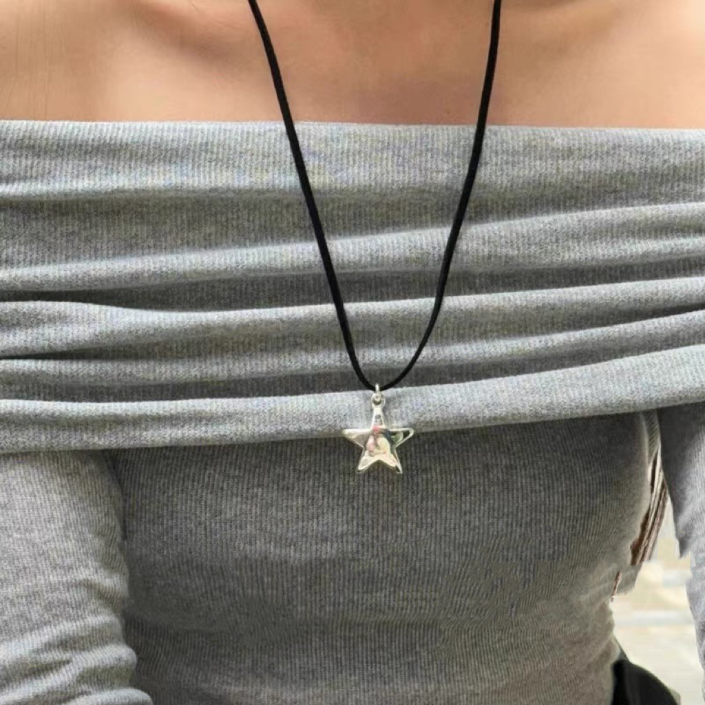 Japanese and Korean Style Hot Girl Suede Star Pendant Necklace Jewelry Women's Simple Fashion Pull-out Long Woolen Chain