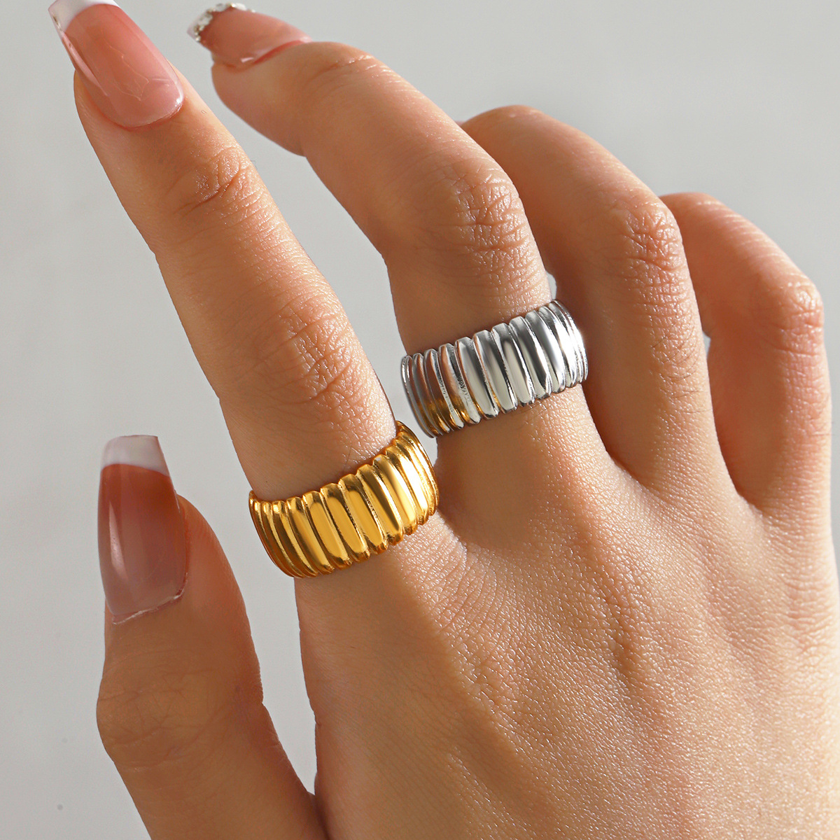 European and American fashion INS style stainless steel simple line ring women's 18K gold plated thick heavy wide open titanium steel ring