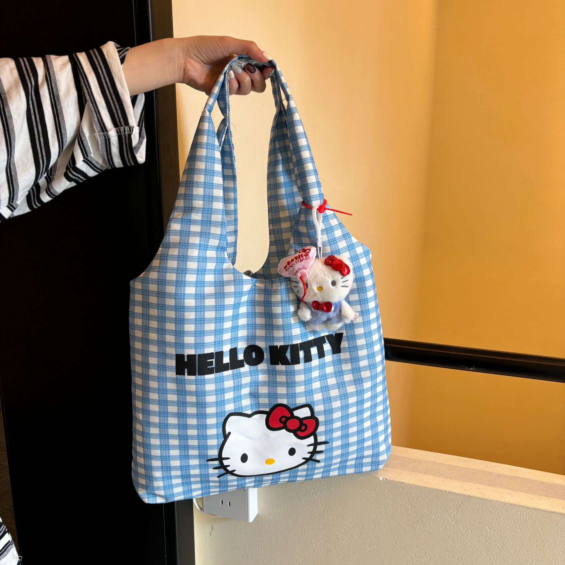 Blue and White Plaid Kitten Handbag Cute Cartoon Pattern Large Capacity Walking Bag Retro Design Plaid Color Contrast Hand Carrying