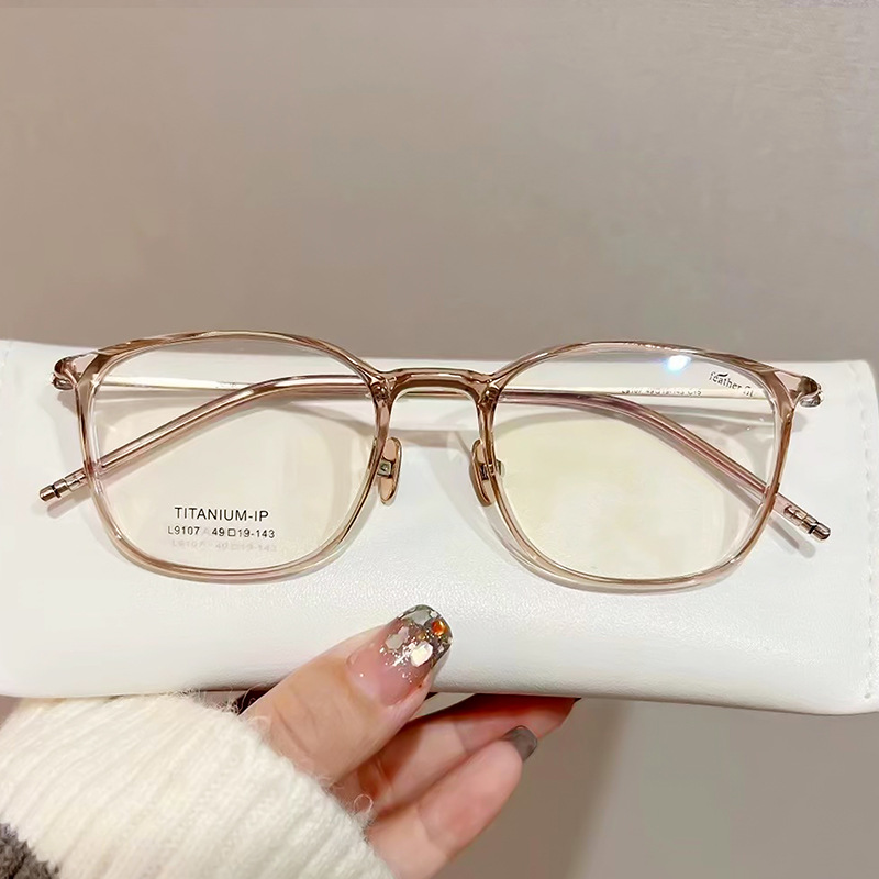 Ultra-light Net red retro TR90 titanium frame Korean plain oval glasses frame Danyang wholesale can be equipped with myopia anti-blue light