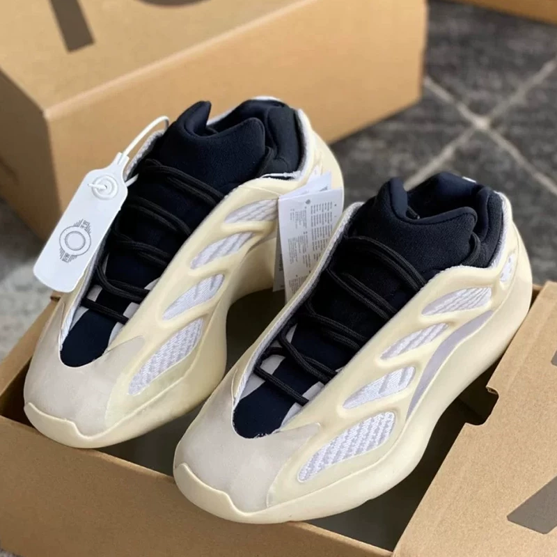Coconut shoes 700v3 high-quality men's shoes with unique and authentic Black Warrior men's styles, women's thick soled casual dad shoes, trendy Foto QC de TAOBAO na Qualit.ly