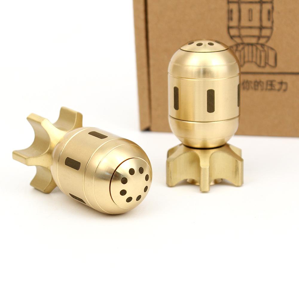 Pure Brass Weighted Chubby Missile Torpedo Bomb Model Stress-Relief Rotating Fingertip Spinner Handpiece Ornament Gift