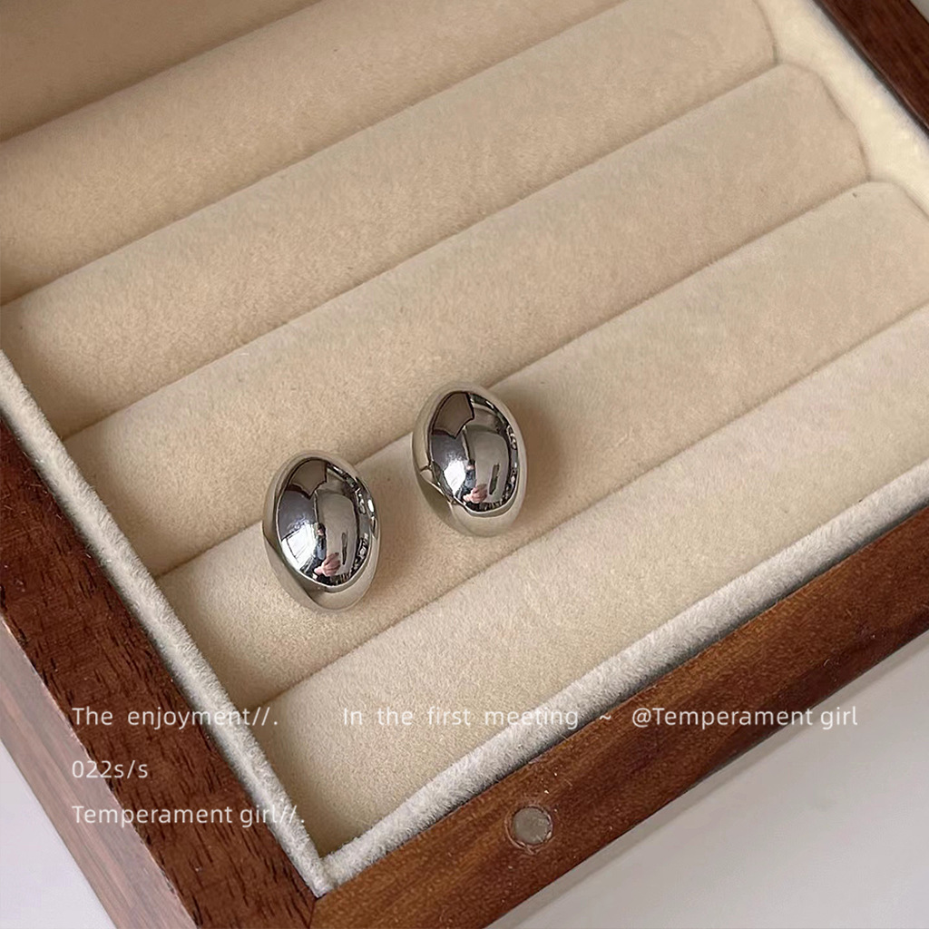 Sweet and Cool Style~ Silver-Plated Smooth Bean-Shaped Stud Earrings, Unique and Simple Ins-Style Versatile Water Drop Earrings, Earrings, Factory