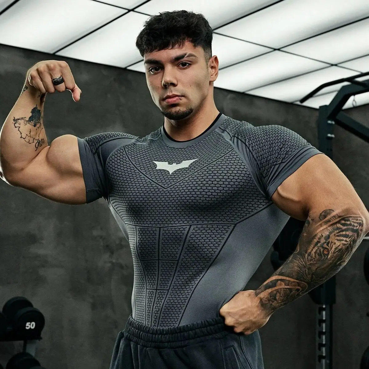 Youngla Co-Branded Superman Men's T-Shirt Sports Fitness Quick-Drying Breathable Elastic Slim-Fit Short-Sleeved Training Top
