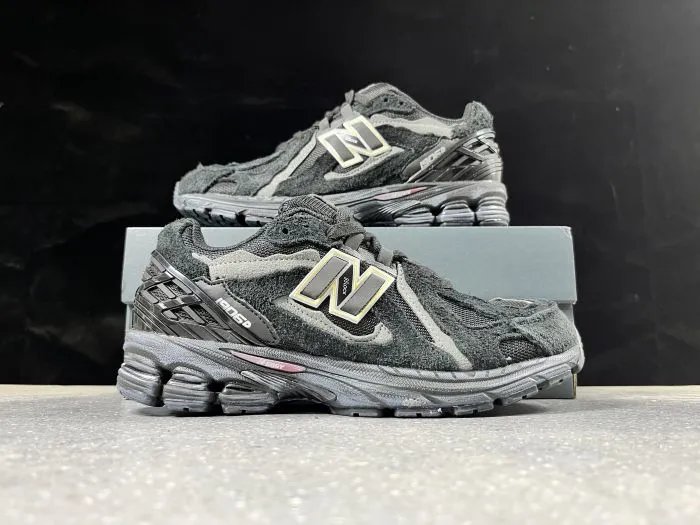 New Balance 1906R M1906RJB Black