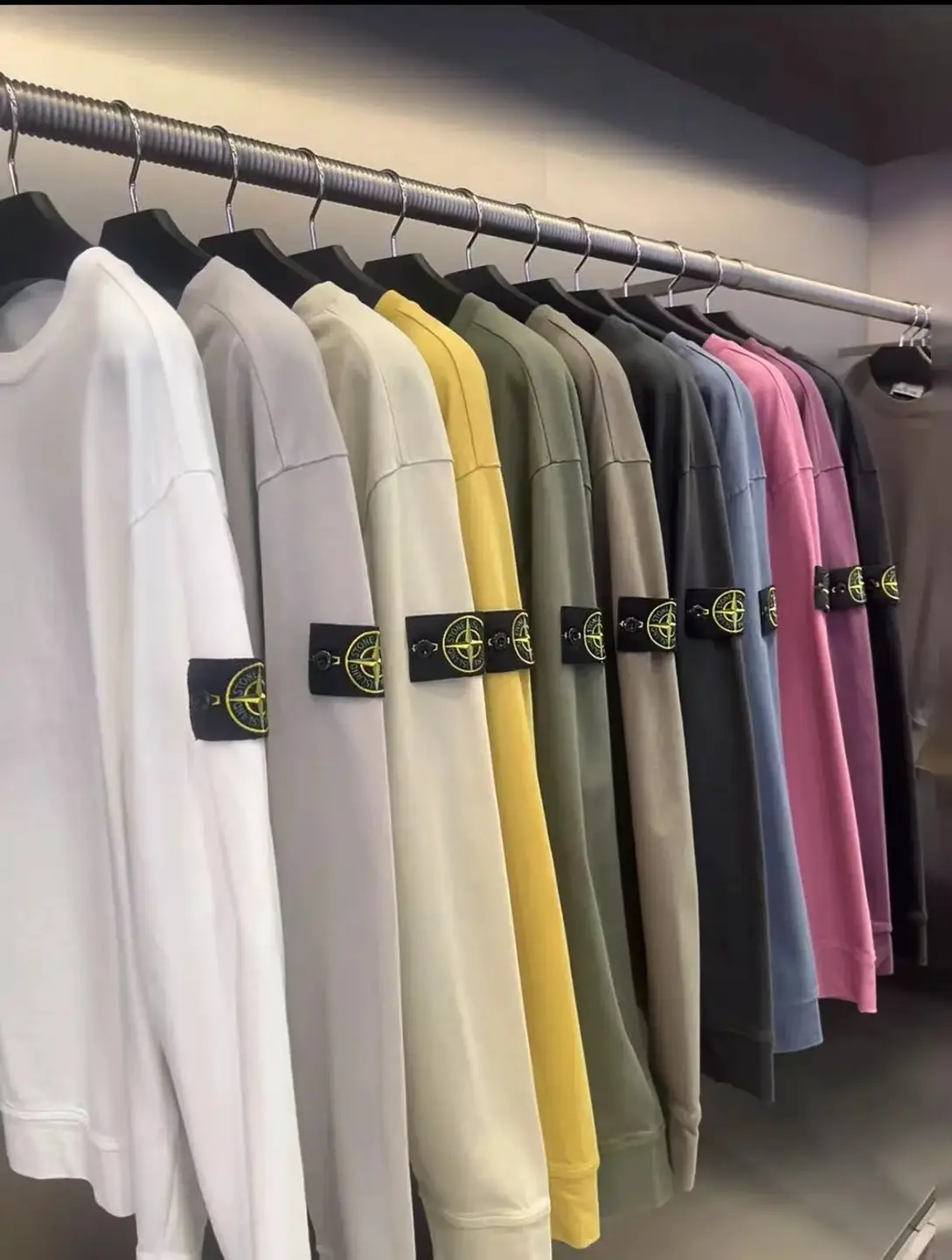 st Sweatshirt (Collection)