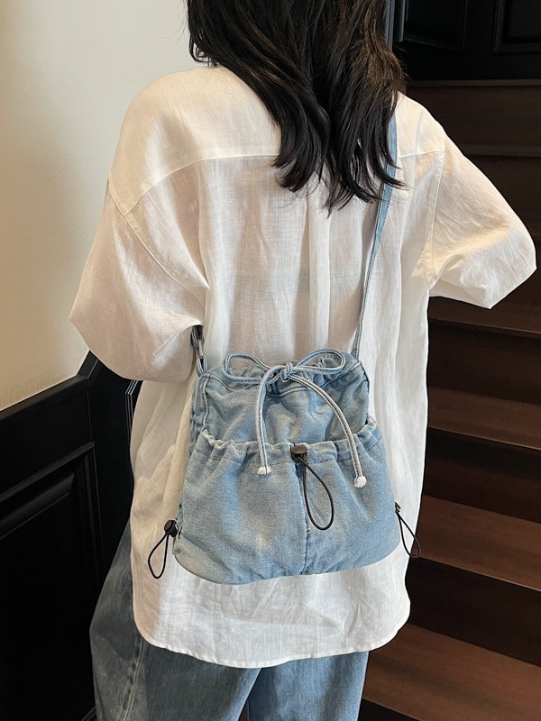 Korean Style Drawstring Denim Bucket Bag Women's 2025 New Niche Simple Crossbody Bag Fashionable Casual Shoulder Bag