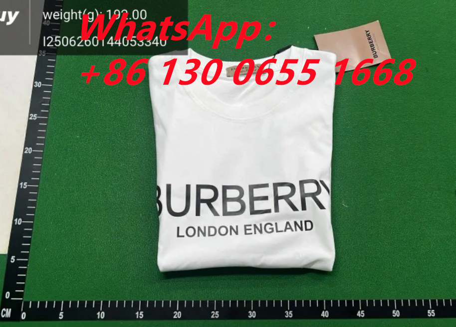 Burberry T-Shirt