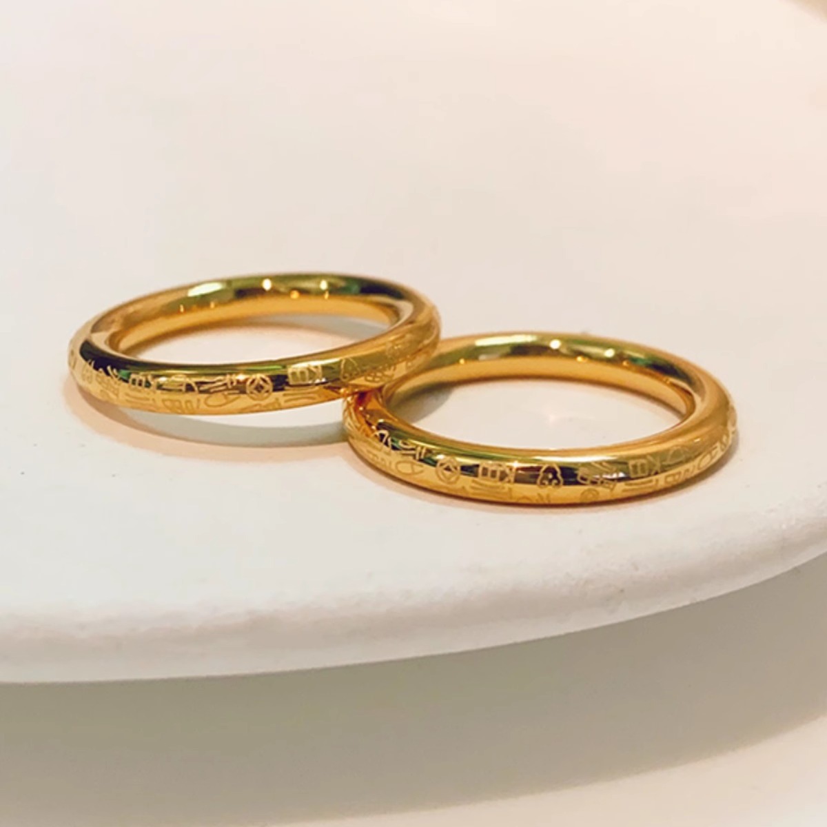 All-match Wanfu word ring for men and women with classic plain ring ring titanium steel new Chinese-style lovers can't quit color