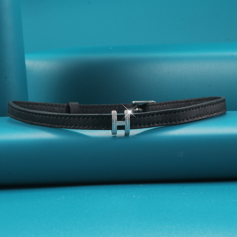 South Korea Niche Fashionable Elegant Black Collar Sexy Leather H Letter All-match Collar Vintage Cool Choker