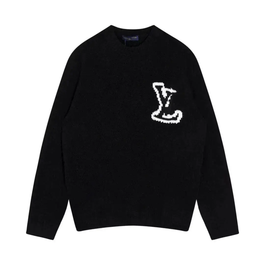 IU Sweater