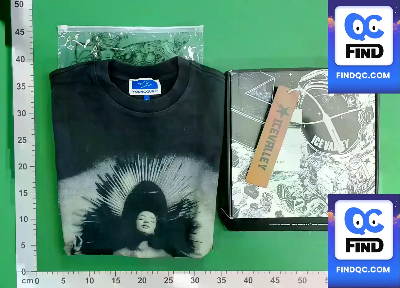 Sade's 1992 album Love Deluxe, a heavyweight washed and worn short sleeved T-shirt
