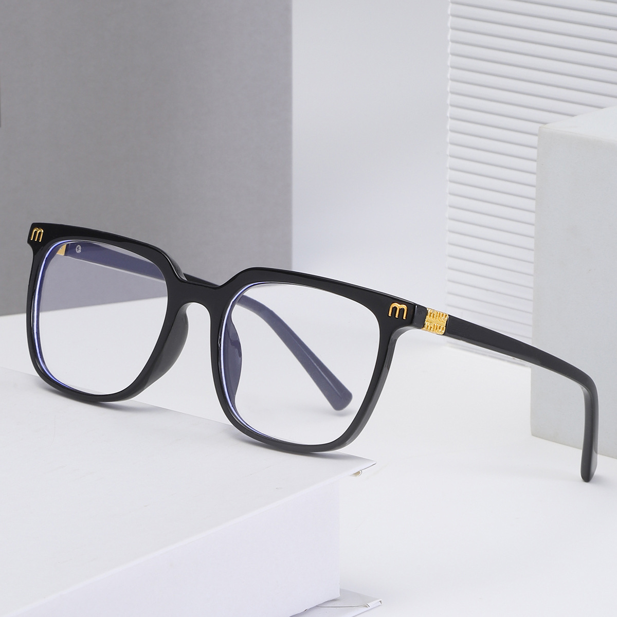 New Fashion Women's Sunglasses Anti-Uv Vacation Photo Sunglasses Large Frame Face Slimming Factory Direct Sales