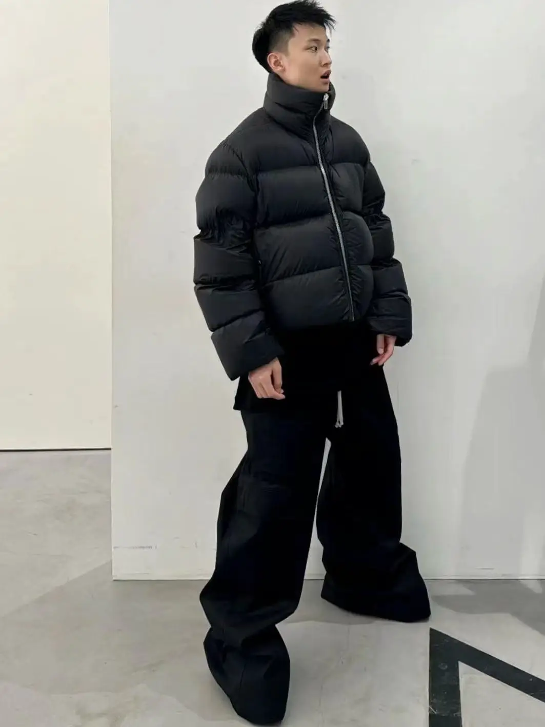 Rog Ro New arrival Dark Stand Collar Zipper Back Strap Short Down jacket Bread Clothing for Men and Women Loose Heattech