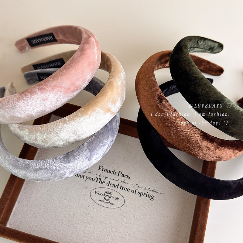 Retro Solid Color Sponge Headband, Soft Velvet Fabric Wide-Brimmed Headband, Height-Increasing Headband for Women, Autumn and Winter Hair Accessory