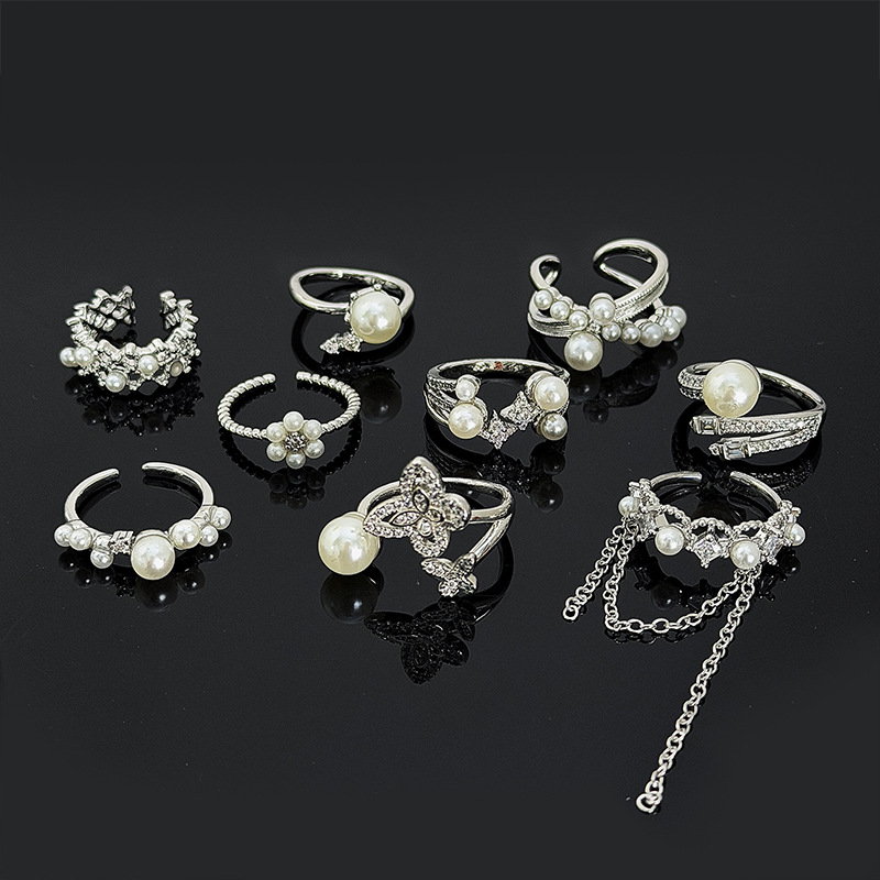 Light Luxury and Gentle Style Shell Beads Inlaid with Diamonds and Zircons Butterfly Chain Open Ring Niche Stacking High-End Personalized Ring