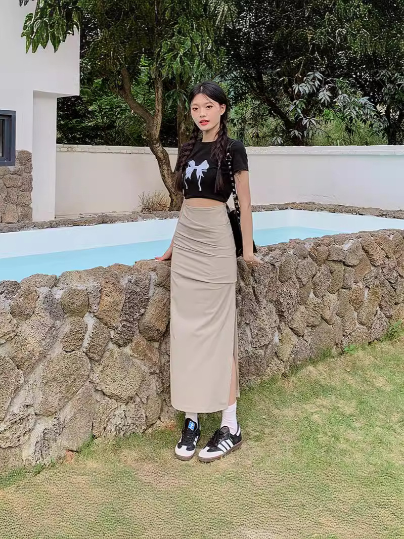 Designed PleAted High-wAisted Skirt for Women in Autum TAll And Sexy Slimming Look StrAight A-line Slit WorkweAr Skirt