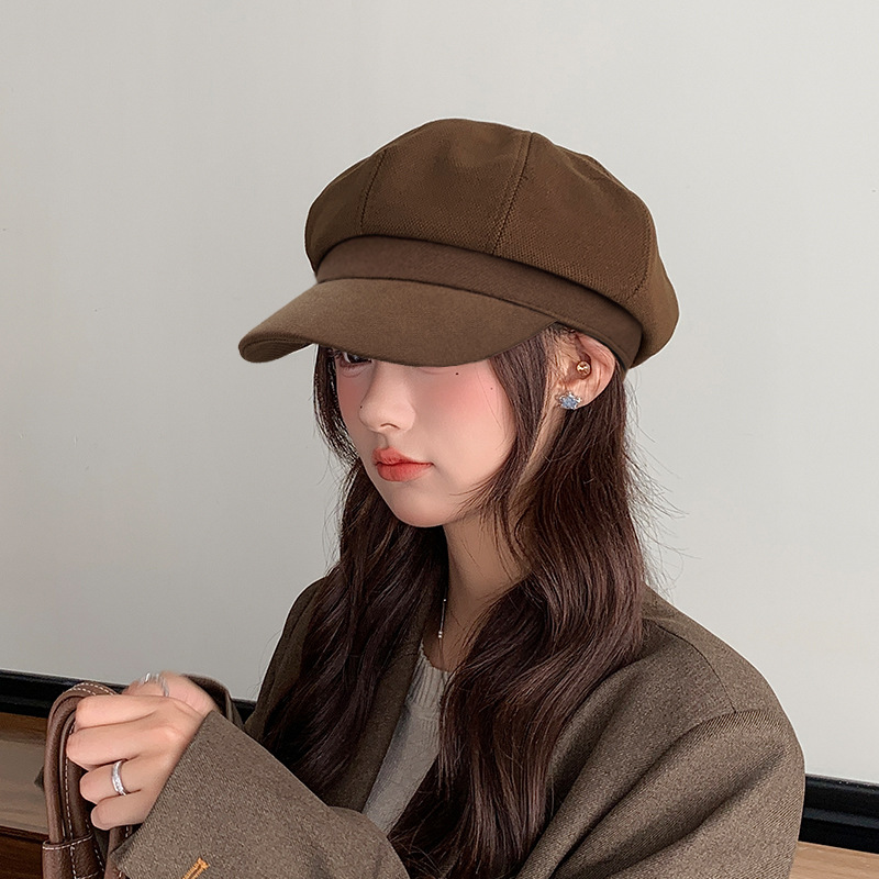 Autumn and Winter New Alphabet Octagonal Hat Japanese Literary Retro All-match Painter Beret Big Head Ware Duck Tongue Hat