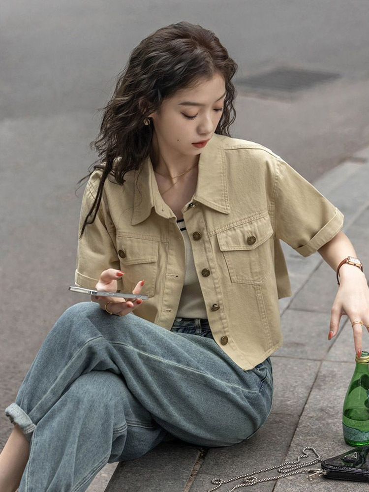 Retro Hong Kong Style Short-Sleeved Shirt Jacket for Women, Thin Style, 2026 Summer New Outerwear Shirt, Short Workwear Top
