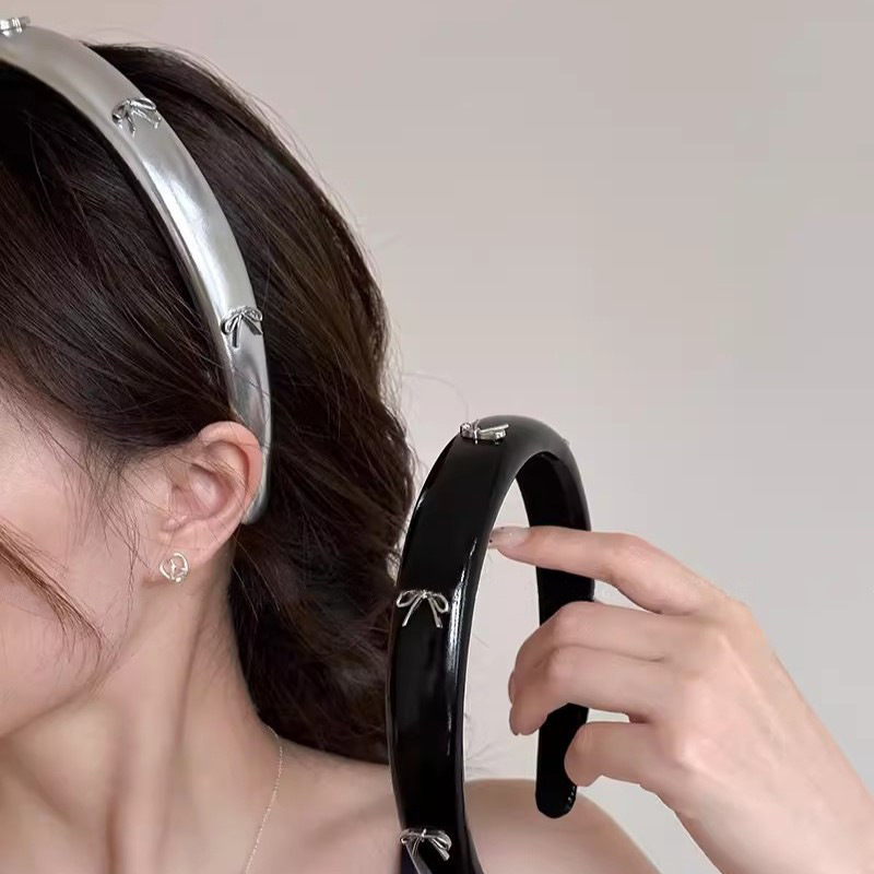 Korean Style All-match Knocking Elegant Metal Bow PU Leather Headband Women's 2024 New Niche Design Sense Headband