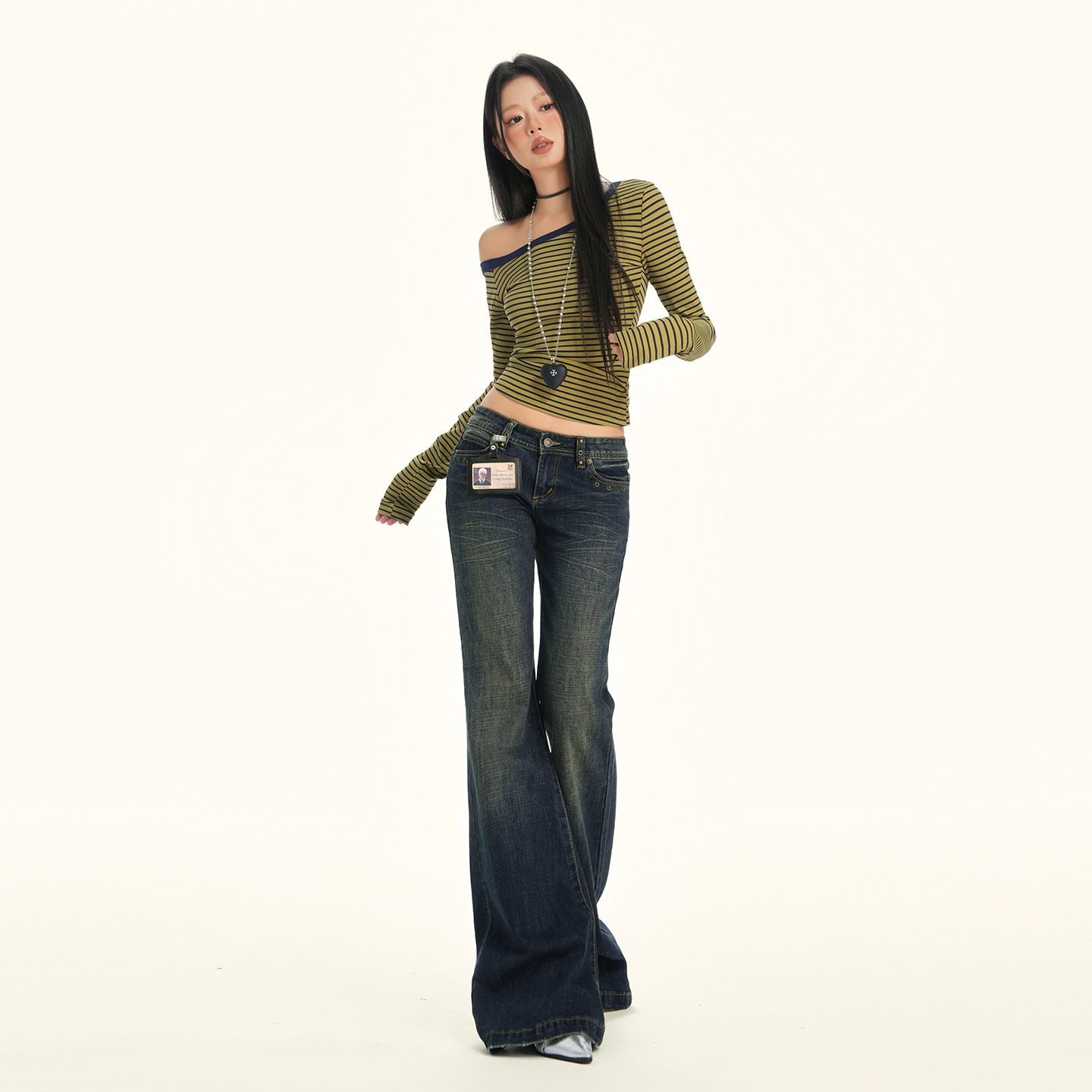 Dark Blue American Retro Rivet Design Low-Waist Flared Jeans for Autumn and Winter, Slimming Hot Girl Pants