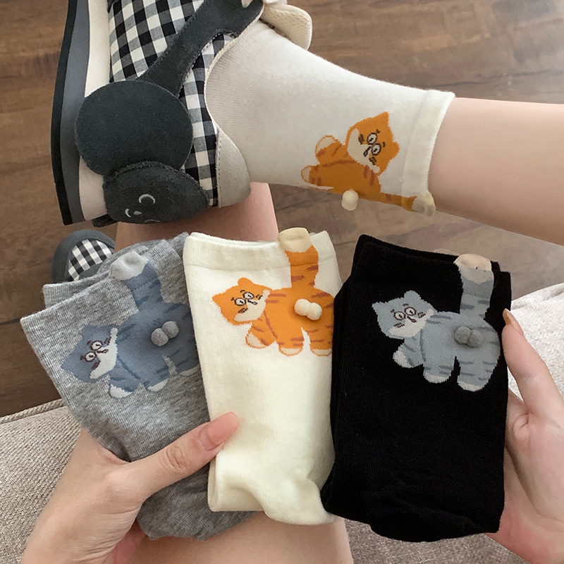 Cat-Themed Socks for Spring and Autumn, Fun Mid-Calf Socks, Funny and Cute Niche Design, Cartoon 3D Socks