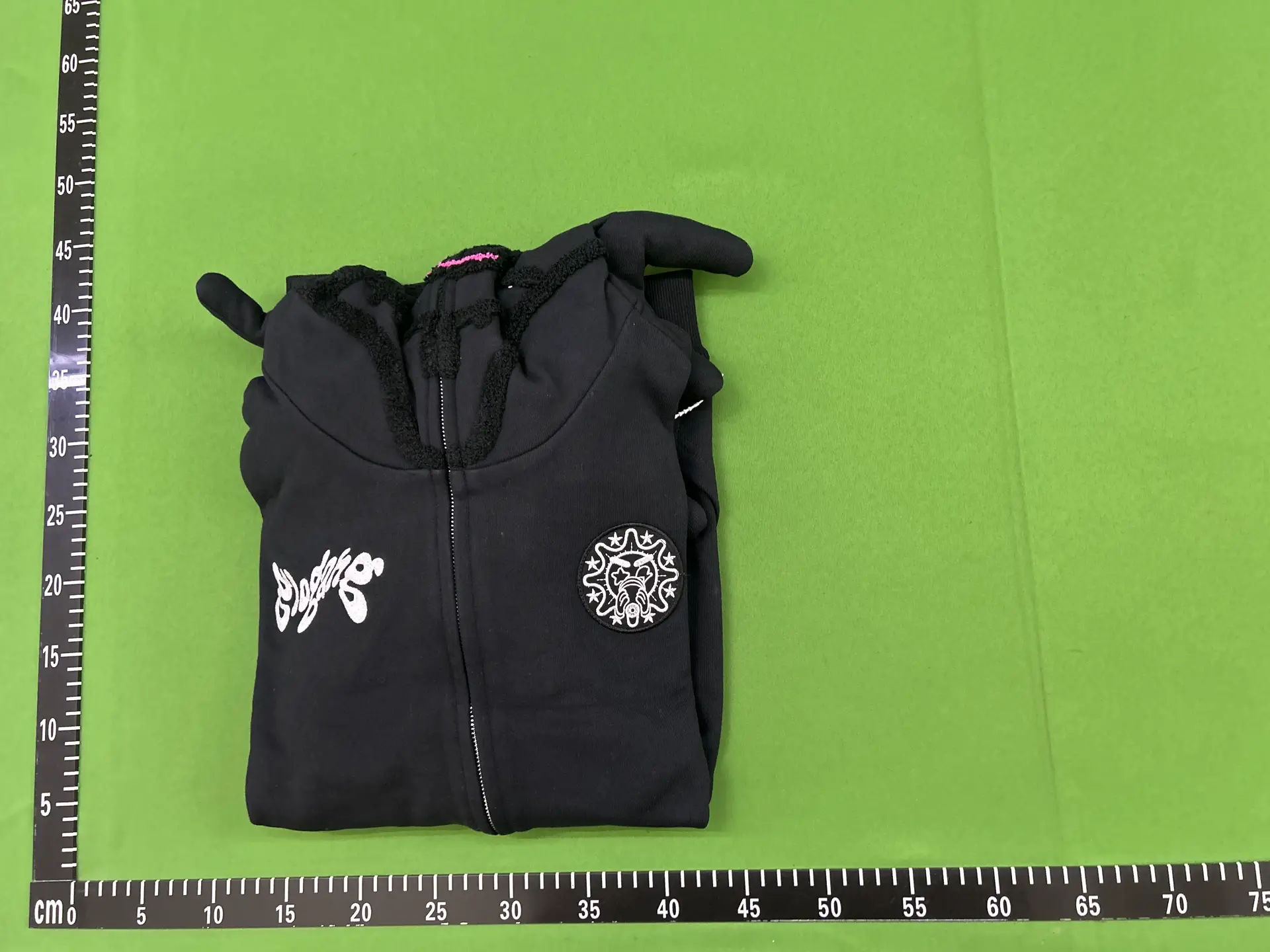 Trendy fashion letter sun logo embroidered personalized pointed hooded sweatshirt