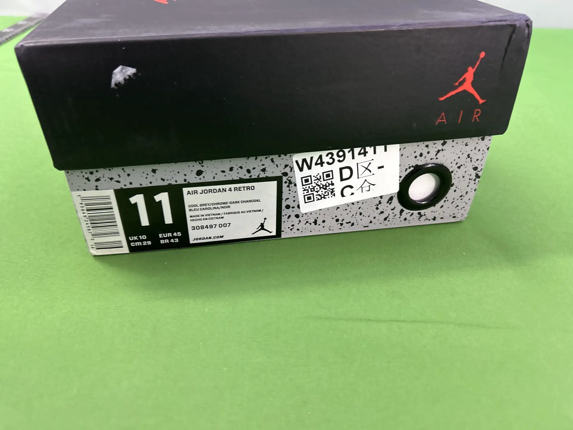 Air Jordan 4 Retro Cool Grey Chrome Dark Charcoal