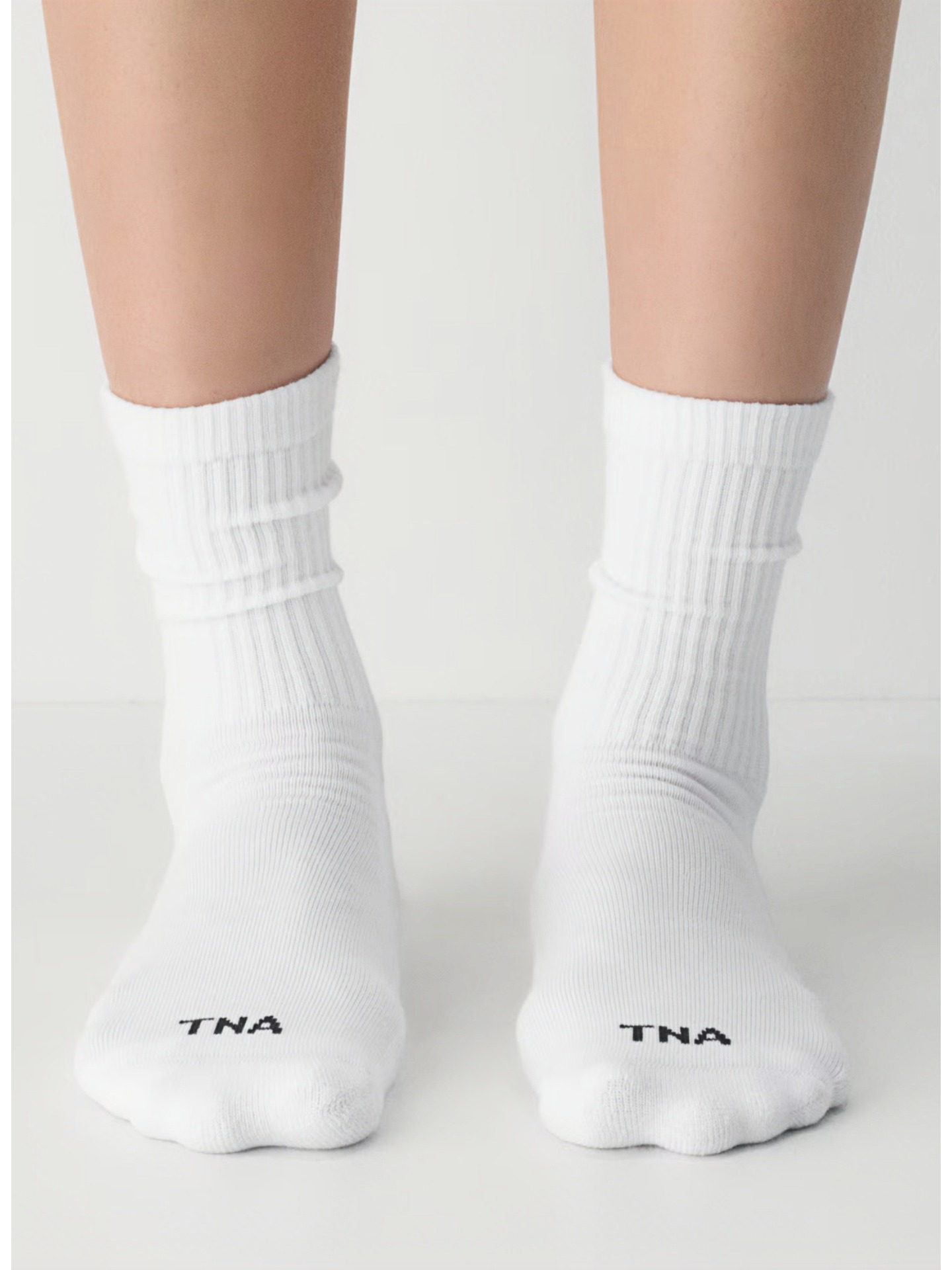 Aritzia Tna Socks