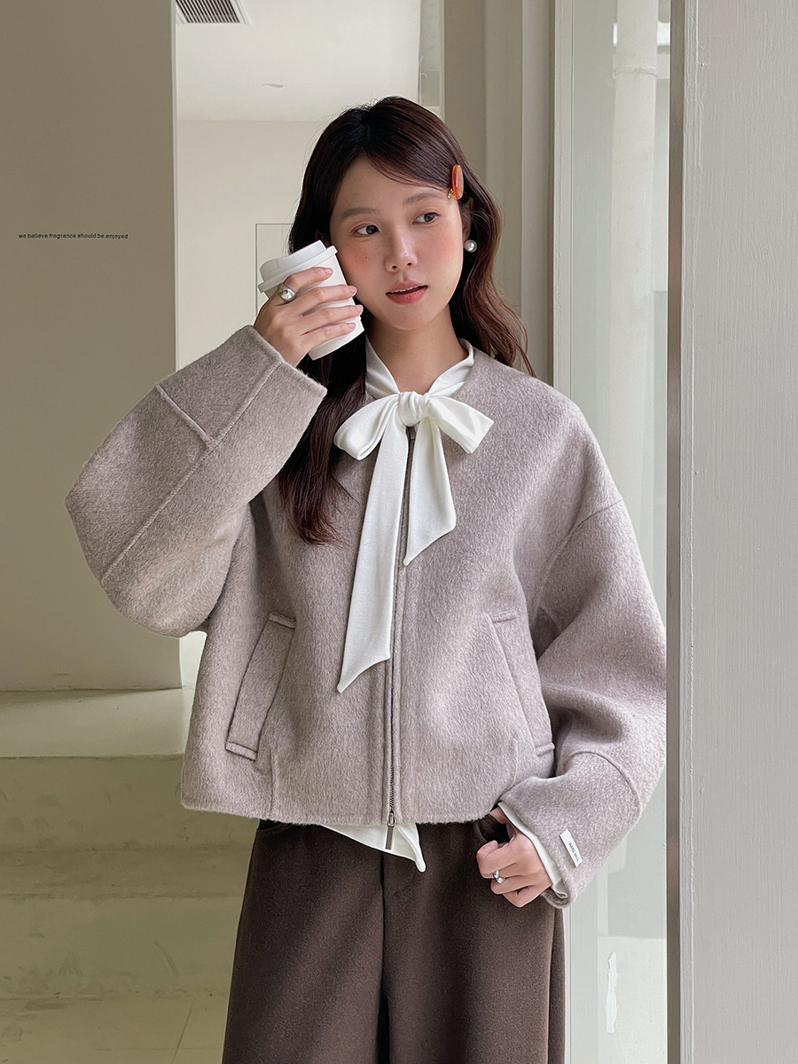 [Geming] Retro Round-Neck Zipper Short Woolen Jacket for Women 2025 Winter New Wool Top N771C