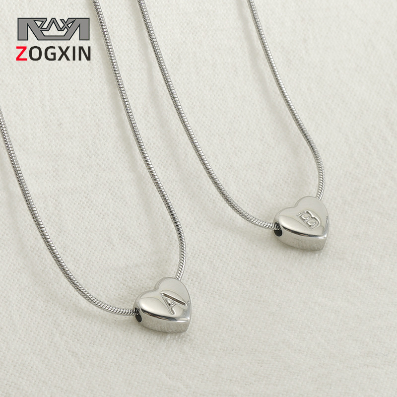 European and American Stainless Steel 26-Letter Heart Necklace Minimalist Letter Titanium Steel Pendant Clavicle Chain Women's Accessory