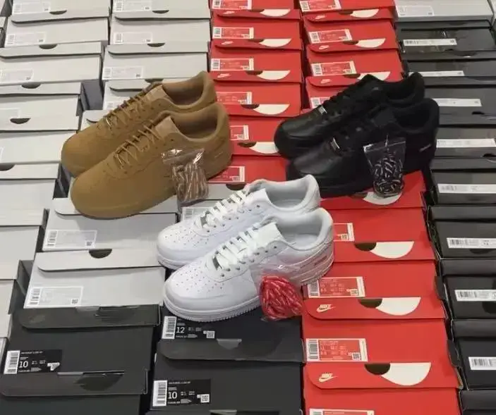 Nike Air Force 1 Low