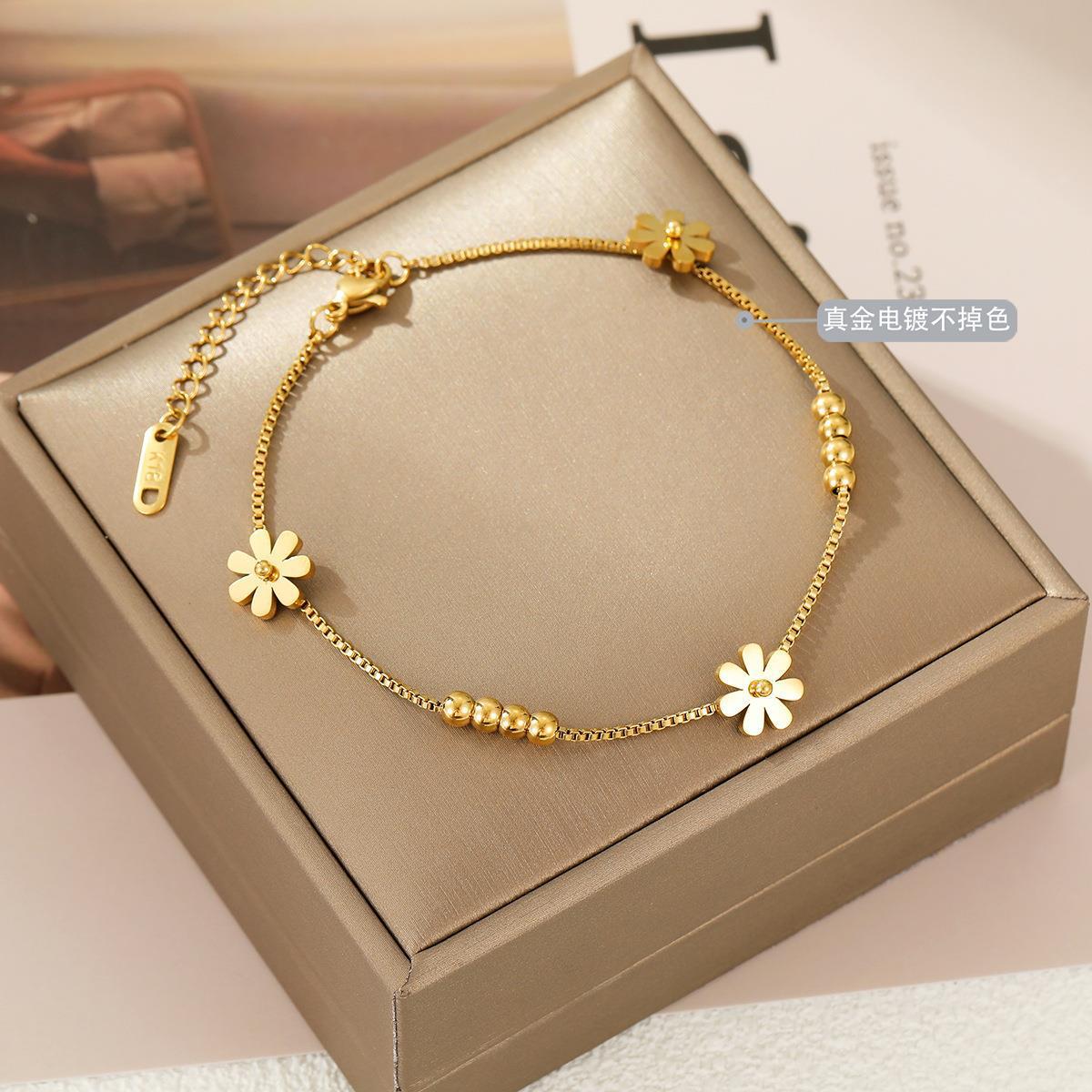 European and American Cross Mirror Sweet Cute Daisy Bean Transfer Bead Box Chain Titanium Steel Anchor Female Sexy Anchor Explosions