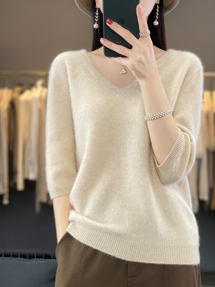 100 Wool Sweater Loose V-neck Pullover Half-sleeve Base Shirt Solid Color All-match Half-sleeve Early Autumn Cashmere Sweater for Women