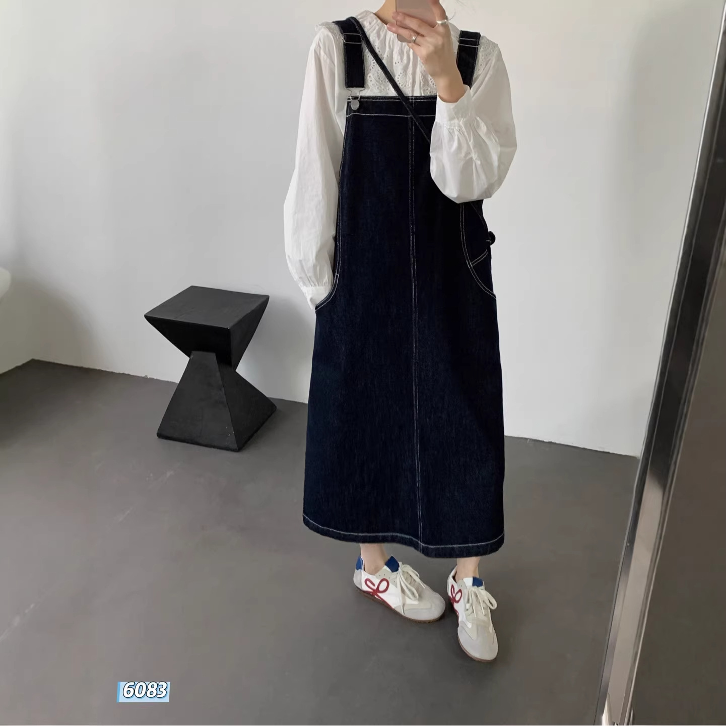2026 Spring New Style Mid-Length Denim Dress for Women, Casual Loose-Fitting, Age-Reducing, Slimming Suspender Dress with Bag