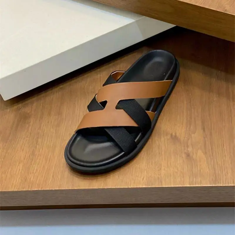 Summer First Layer Cowhide Slippers for Men European Station Luxury Goods Easiest for match Flip Flops for Outer Wear Beach Cross H Slippers