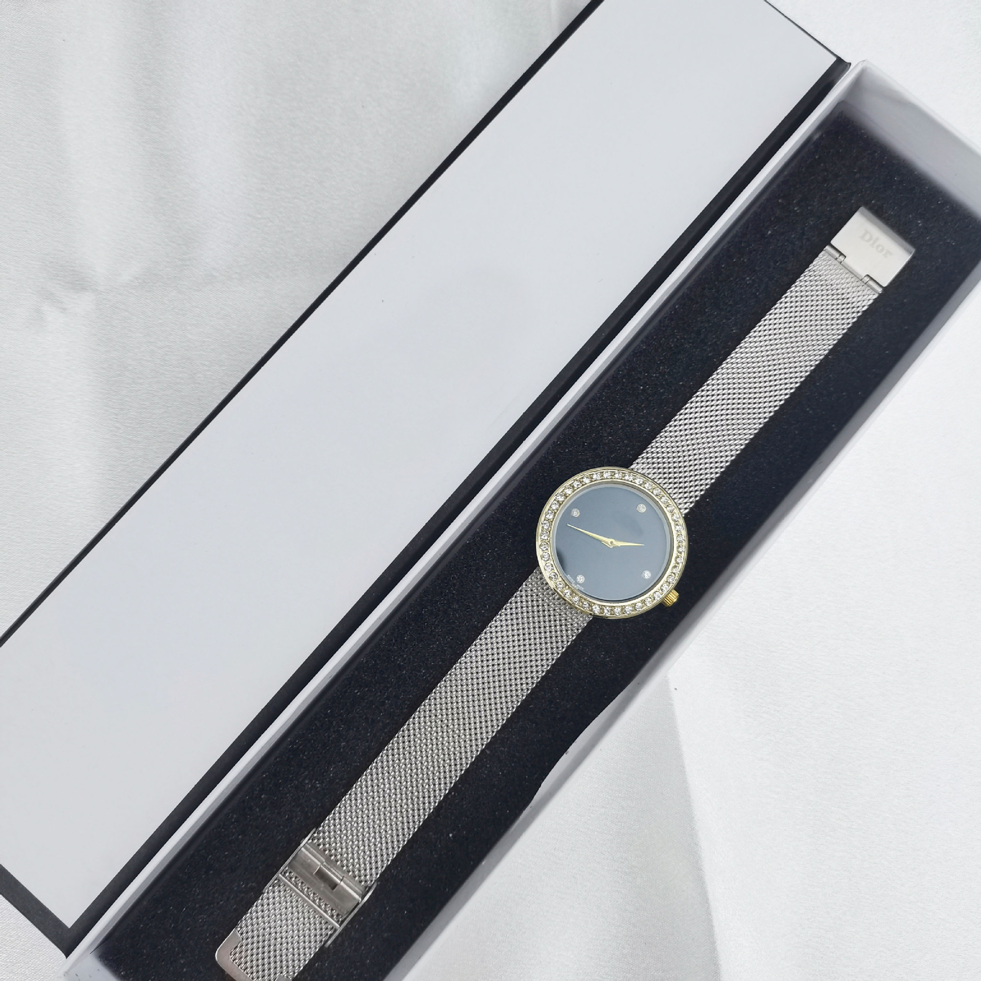 D Brand Mesh Strap Steel Strap Watch Cross-Border Foreign Trade Wholesale Supply Women's Personalized Round Dial Waterproof Quartz Watch